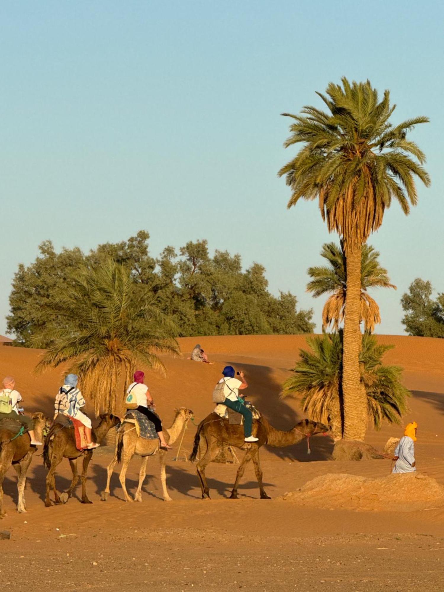 Sahara Vibes Luxury Camp Villa Merzouga Ngoại thất bức ảnh